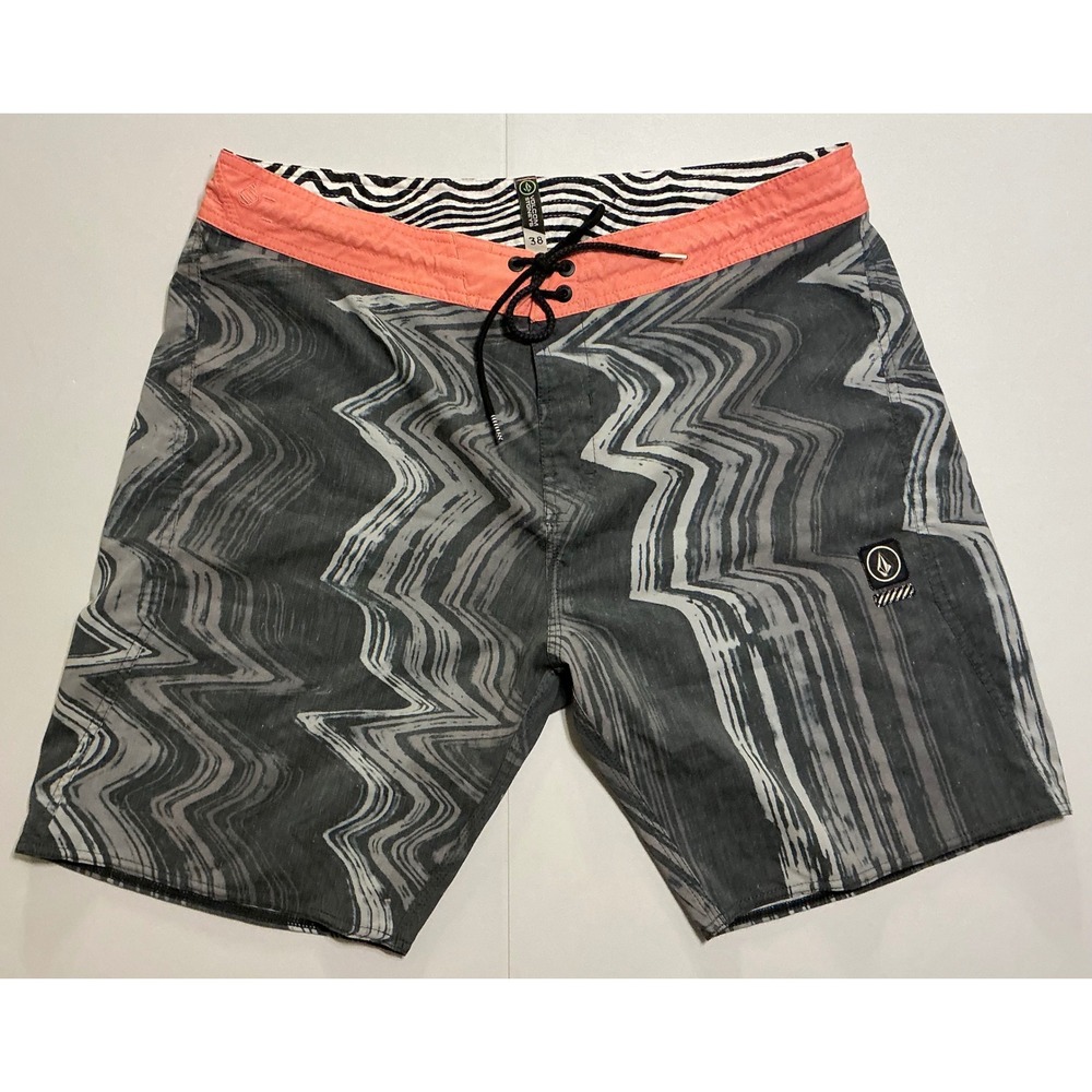 Volcom Stoneys Mens Board Shorts Sz 38 Grey Coral Marble Wave Print‎ Swim Trunks